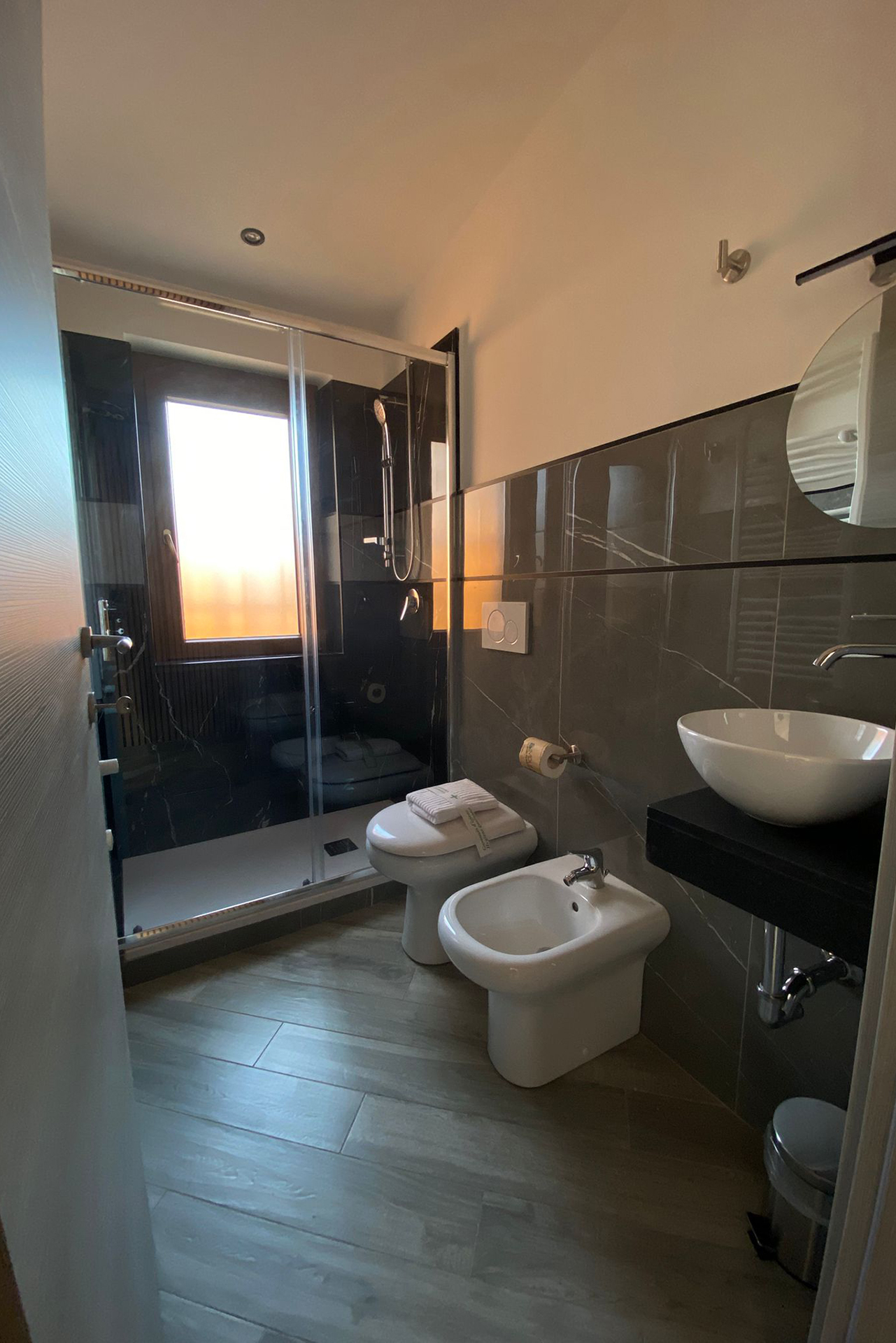 WhatsApp Image 2025-09-12 at 11.00.22 (1) copia